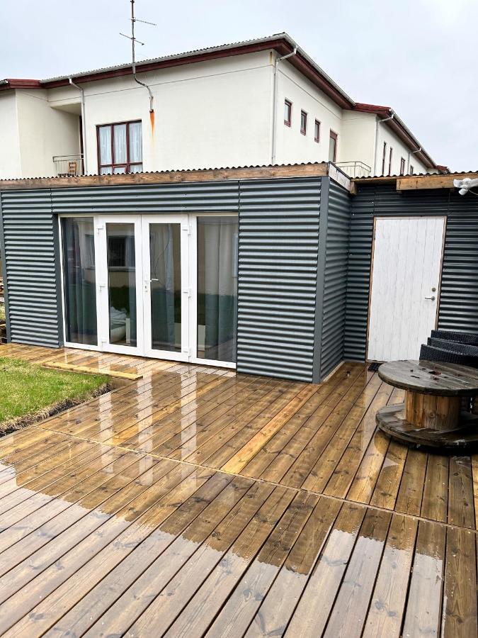 The Little Guesthouse Downtown - Keflavik Airport المظهر الخارجي الصورة